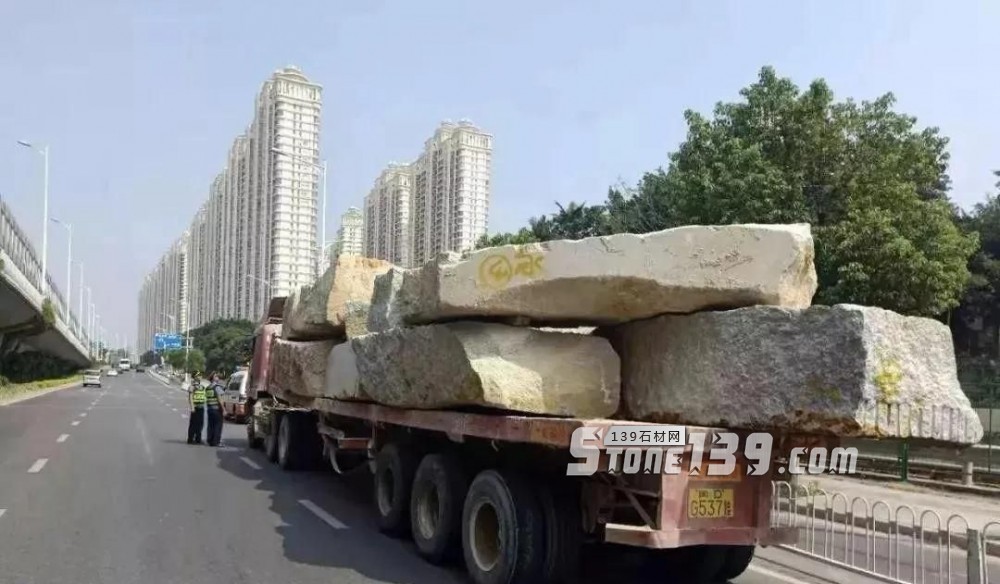 因石材工業快速發展，給麻城公路造成嚴重破損，湖北工業大學教授出謀劃策！